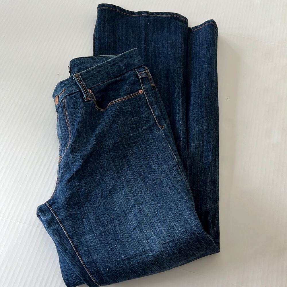 Seven 7 size 8
